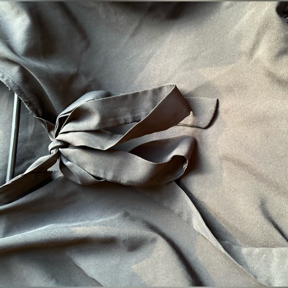 A Dress Up or Down Black Tie Dress! 🖤 - Picture 2 of 5